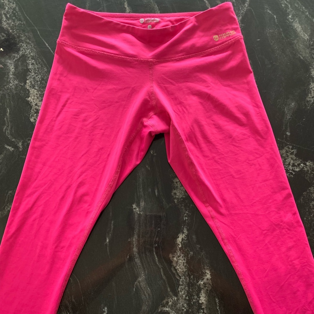 Tommie Cooper Capri Leggings